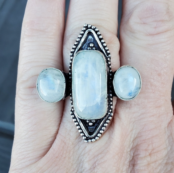 New Rainbow Moonstone 925 Silver Ring.